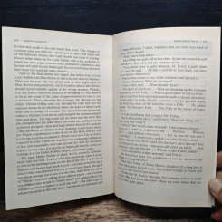 Poirot The Complete Ariadne Oliver - Agatha Christie รูปที่ 8