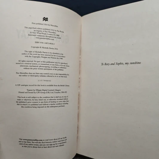 Gone Astray - Michelle Davies รูปที่ 6
