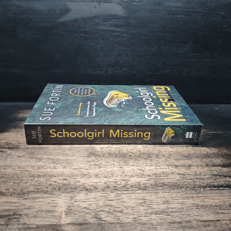 Schoolgirl Missing - Sue Fortin รูปที่ 3