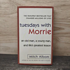 Tuesdays with Morrie - Mitch Albom รูปที่ 1