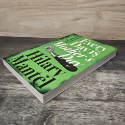 Every Day Is Mother's Day - Hilary Mantel รูปที่ 3