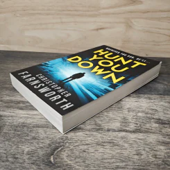 Hunt You Down - Christopher Farnsworth รูปที่ 3