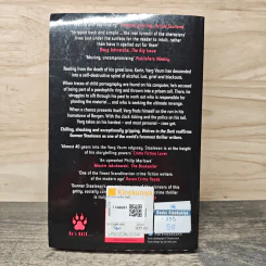Wolves in the Dark - Gunnar Staalesen รูปที่ 5
