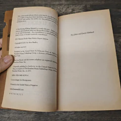 A Red Herring Without Mustard - Alan Bradley รูปที่ 6