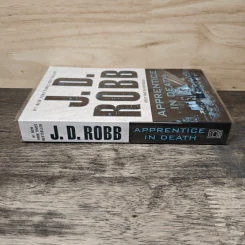 Apprentice in Death - J.D. Robb รูปที่ 2