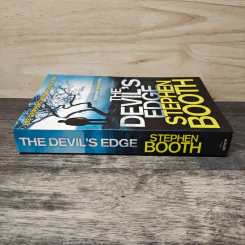 The Devil's Edge - Stephen Booth รูปที่ 2