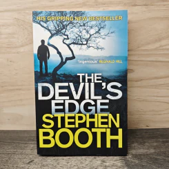 The Devil's Edge - Stephen Booth