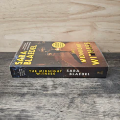 The Midnight Witness - Sara Blaedel รูปที่ 2