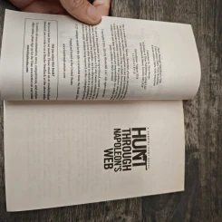 Hunt Through Napoleon's Web - Raymond Benson รูปที่ 6