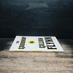 The Grownup - Gillian Flynn รูปที่ 3