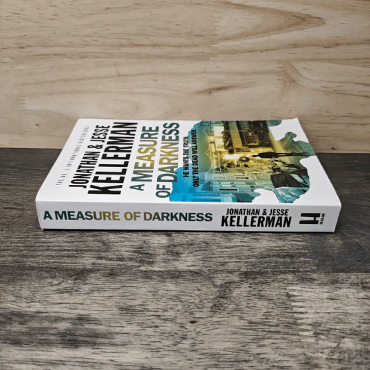 A Measure of Darkness - Jonathan, Jesse Kellerman รูปที่ 2