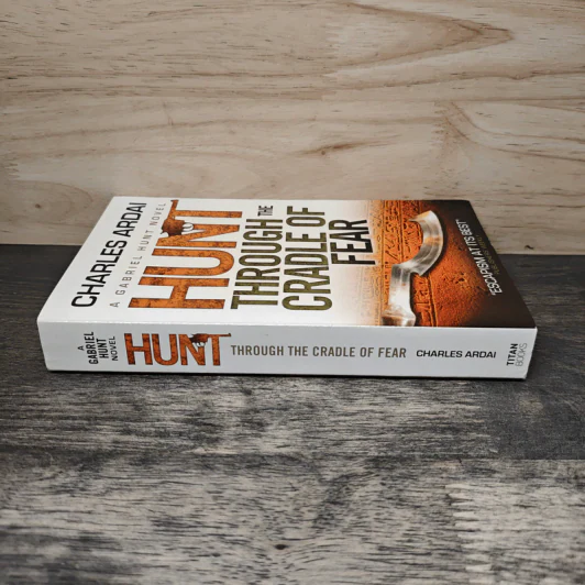 Hunt Through the Cradle of Fear - Charles Ardai รูปที่ 2