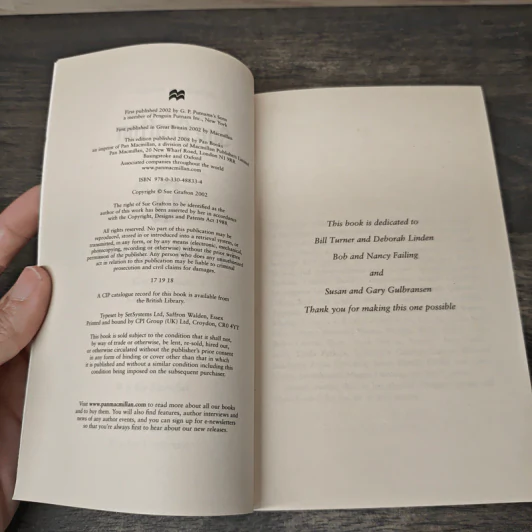 Q Is for Quarry - Sue Grafton รูปที่ 6
