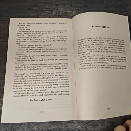 Art of Deception - A.J. Cross รูปที่ 8