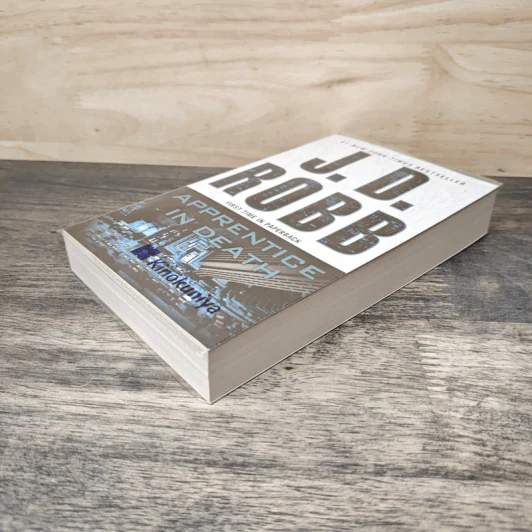 Apprentice in Death - J.D. Robb รูปที่ 3