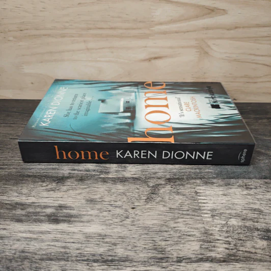 Home - Karen Dionne รูปที่ 2