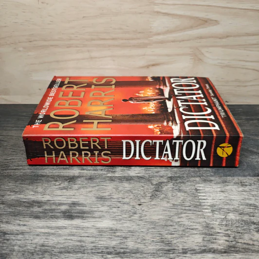 Dictator - Robert Harris รูปที่ 2