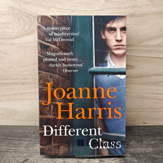 Different Class - Joanne Harris รูปที่ 1