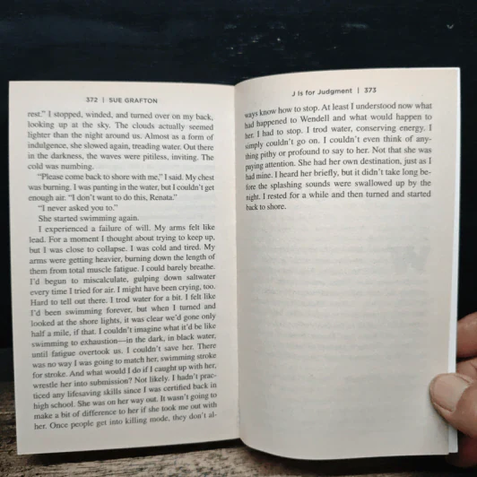 J is for Judgment - Sue Grafton รูปที่ 8