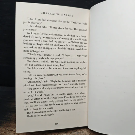 An Ice Cold Grave - Charlaine Harris รูปที่ 8
