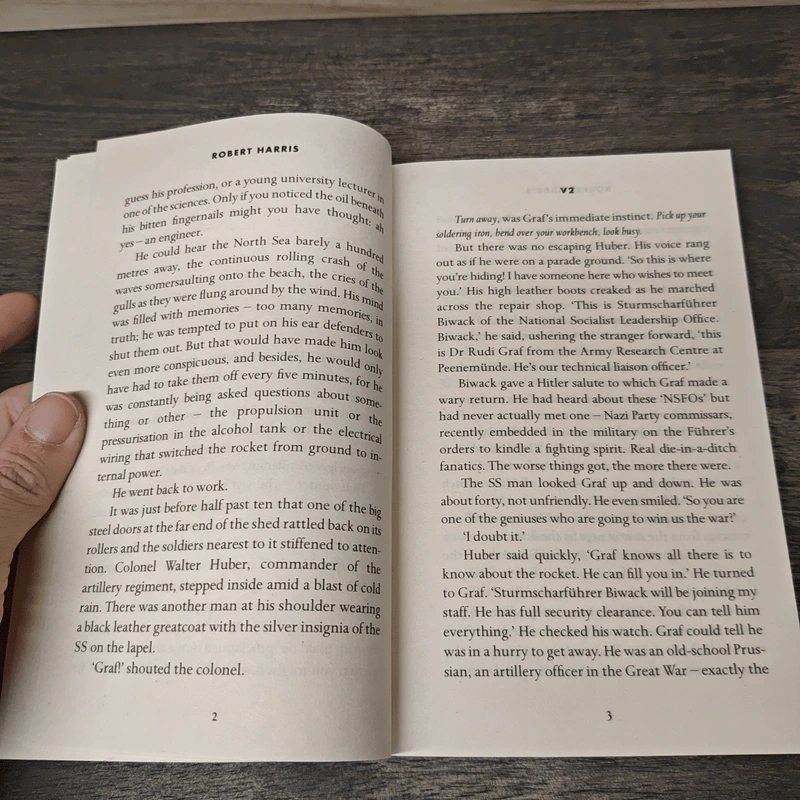 V2 - Robert Harris รูปที่ 7