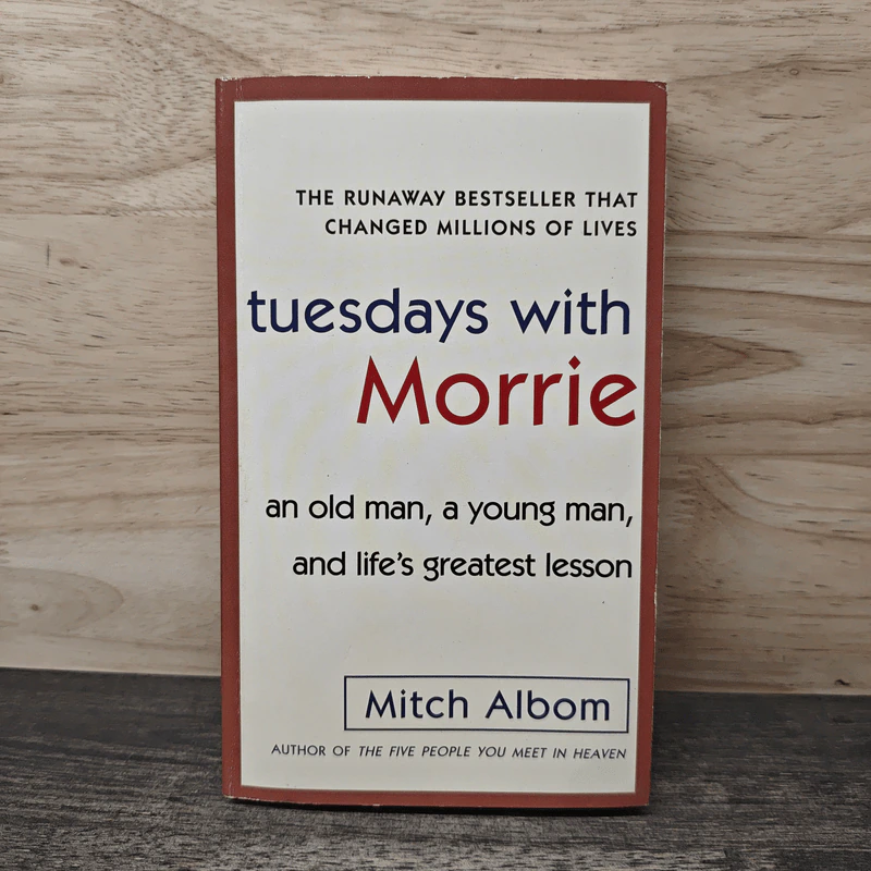Tuesdays with Morrie - Mitch Albom รูปที่ 1