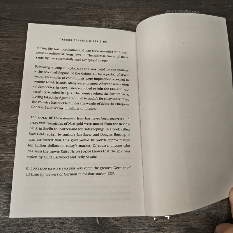 Greeks Bearing Gifts - Philip Kerr รูปที่ 8
