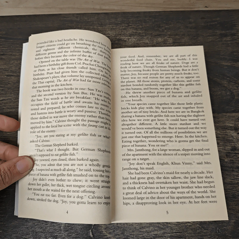 The Big Weird - Christopher G. Moore รูปที่ 7