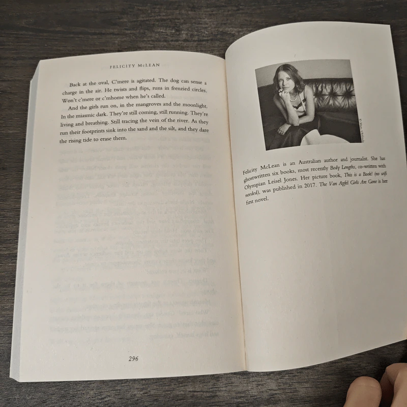 The Van Apfel Girls Are Gone - Felicity McLean รูปที่ 8