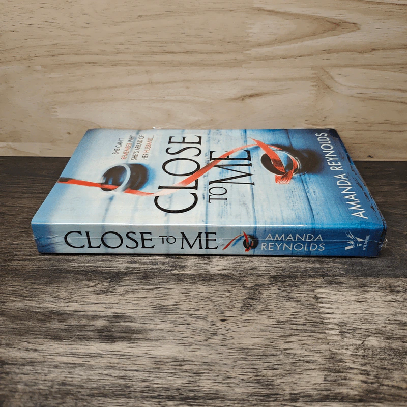 Close to Me - Amanda Reynolds รูปที่ 2