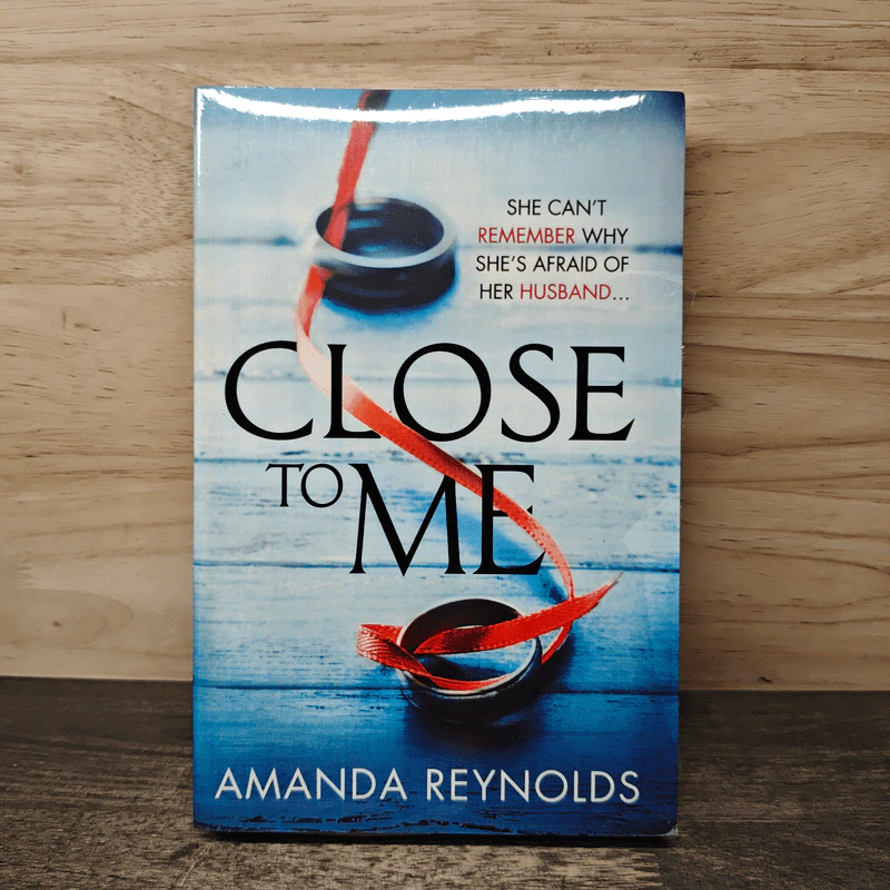 Close to Me - Amanda Reynolds รูปที่ 1