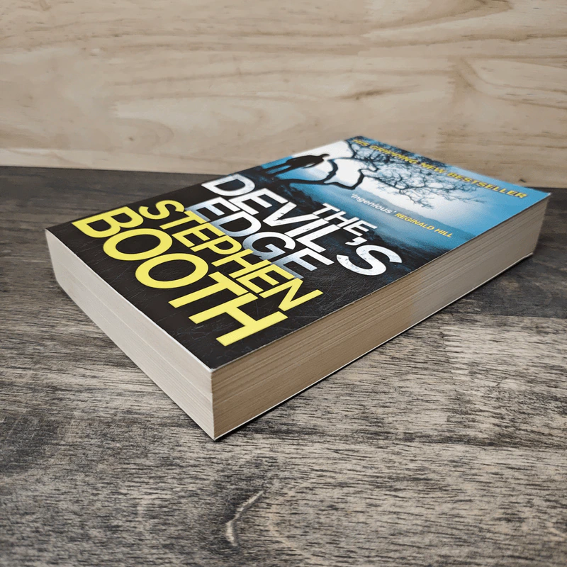 The Devil's Edge - Stephen Booth รูปที่ 3