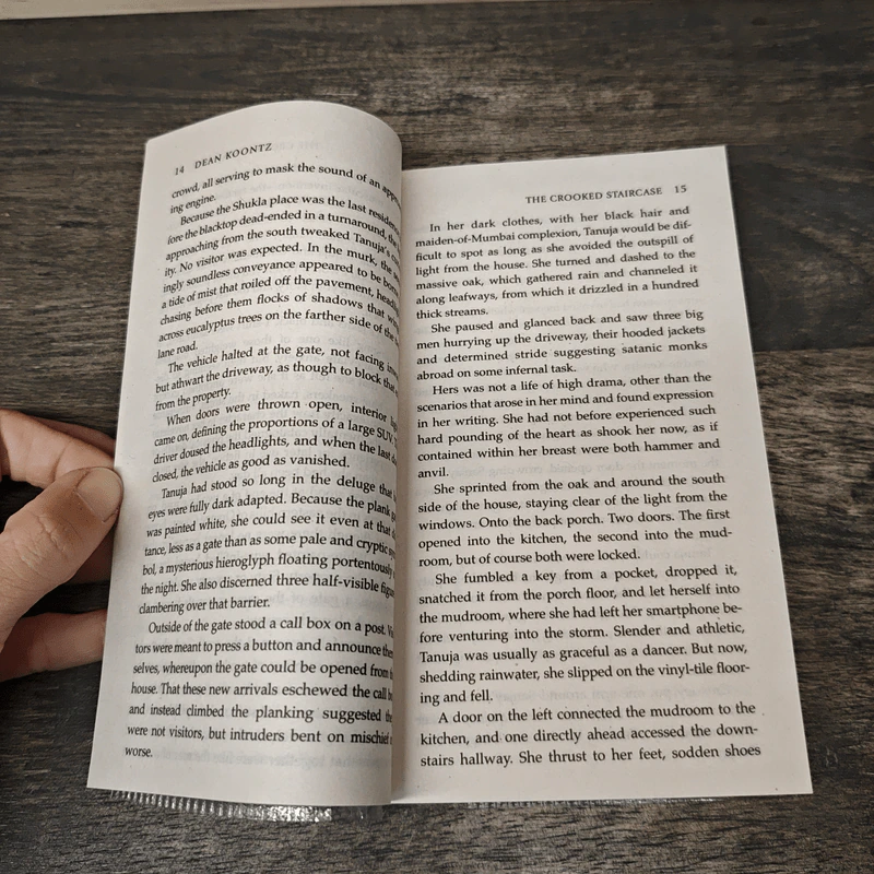 The Crooked Staircase - Dean Koontz รูปที่ 7