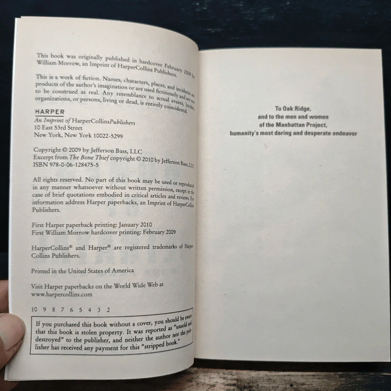 Bones of Betrayal - Jefferson Bass รูปที่ 6