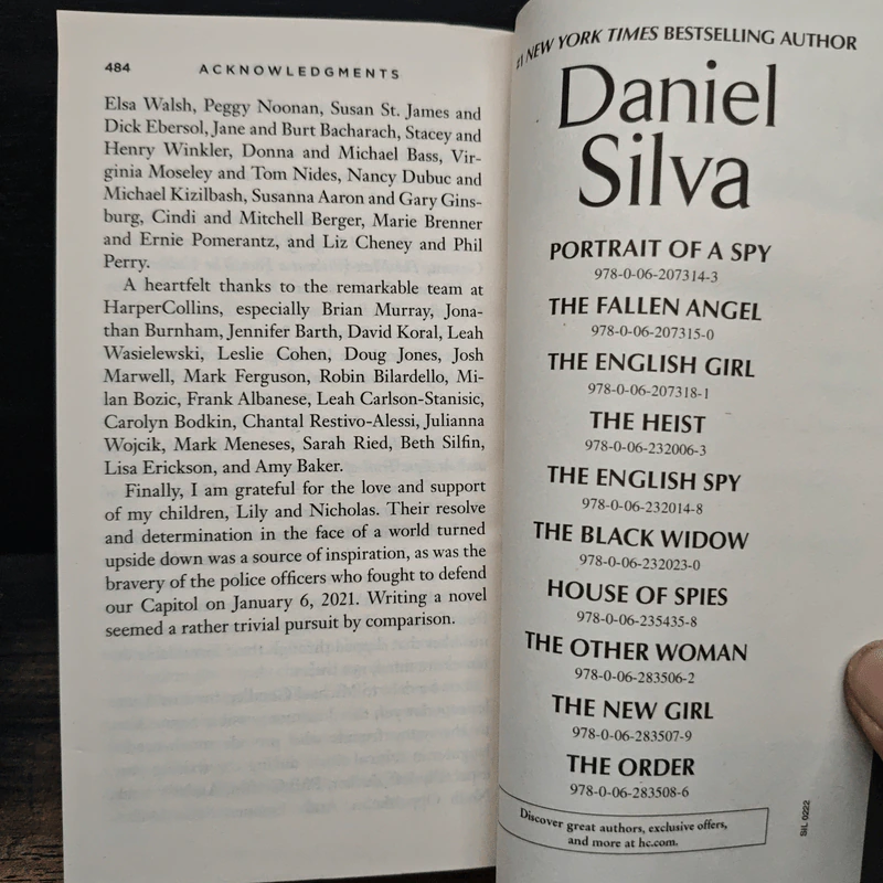 The Cellist - Daniel Silva รูปที่ 8