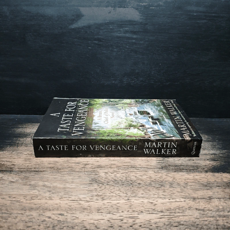 A Taste for Vengeance - Martin Walker รูปที่ 3