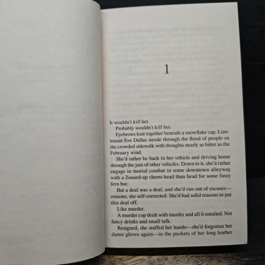 Secrets in Death - J.D. Robb รูปที่ 7