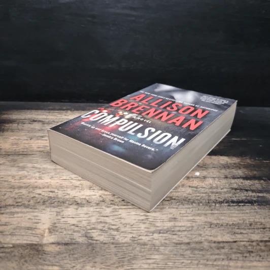 Compulsion - Allison Brennan รูปที่ 4