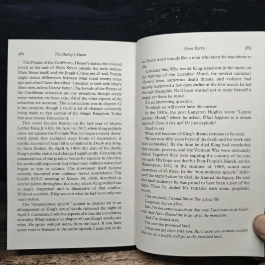 The Bishop's Pawn - Steve Berry รูปที่ 8
