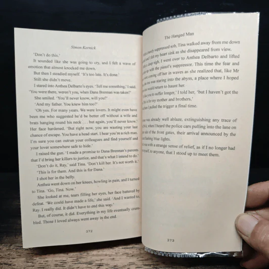 The Hanged Man - Simon Kernick รูปที่ 8