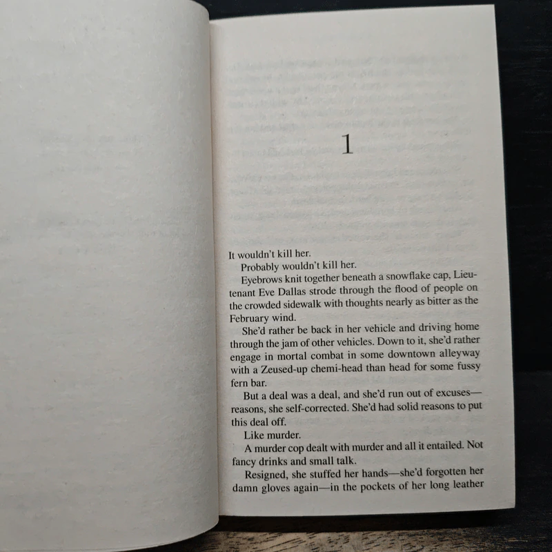 Secrets in Death - J.D. Robb รูปที่ 7