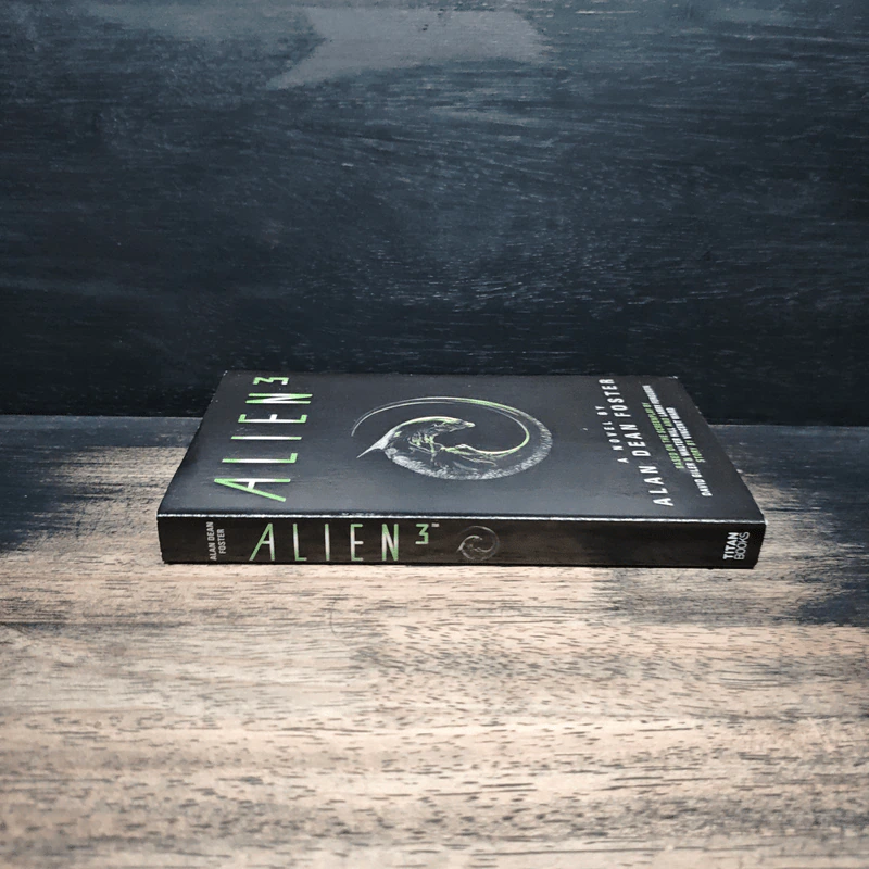 Alien 3 The Official Movie Novelization รูปที่ 3