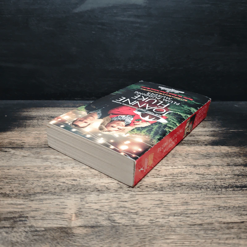 Plum Pudding Murder - Joanne Fluke รูปที่ 5
