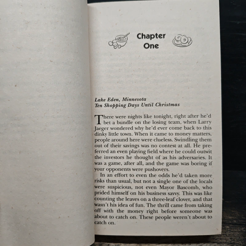 Plum Pudding Murder - Joanne Fluke รูปที่ 7