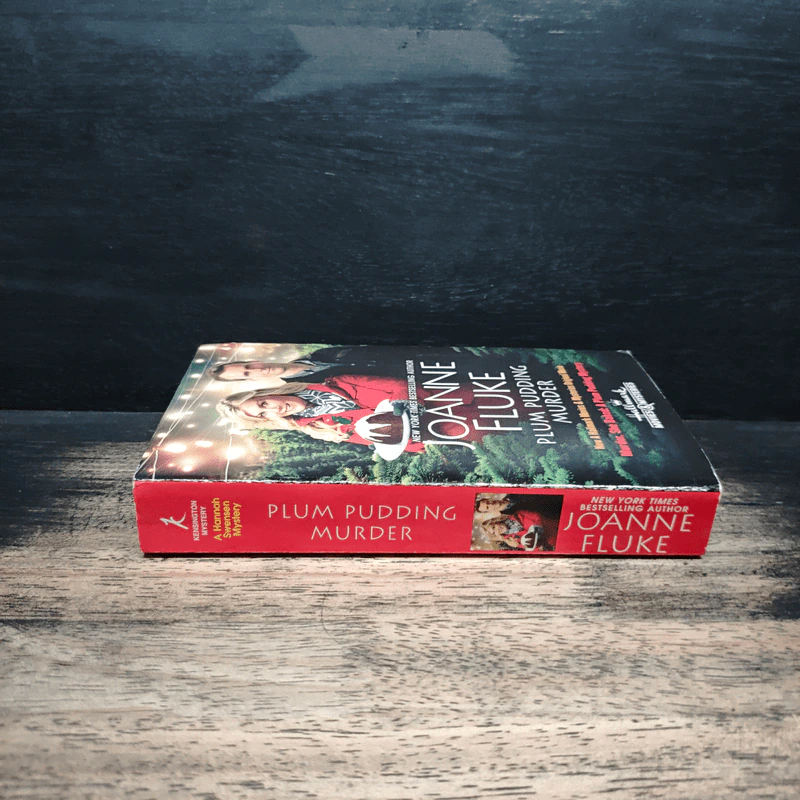 Plum Pudding Murder - Joanne Fluke รูปที่ 3