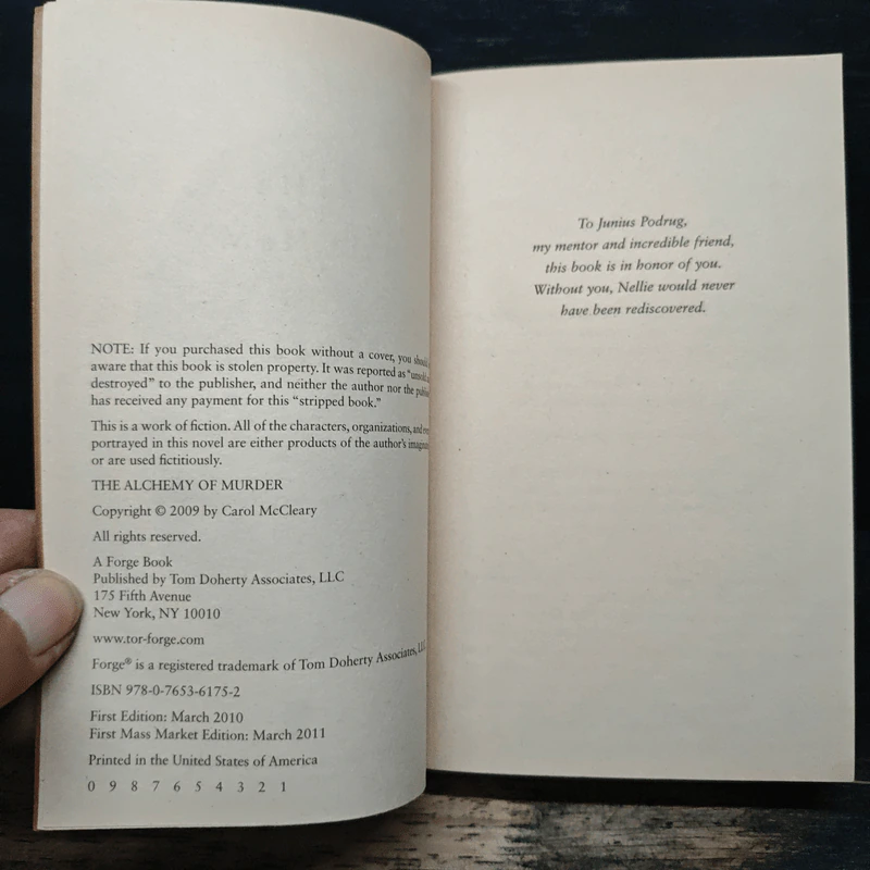 The Alchemy of Murder - Carol McCleary รูปที่ 6