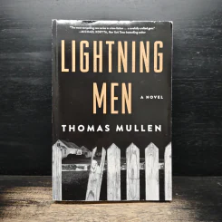 Lightning Men - Thomas Mullen รูปที่ 1