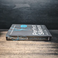 Perfect Silence - Helen Fields รูปที่ 3