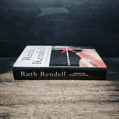 Kissing the Gunner's Daughter - Ruth Rendell รูปที่ 3
