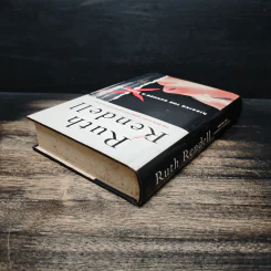 Kissing the Gunner's Daughter - Ruth Rendell รูปที่ 5